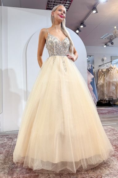 Vanhojentanssimekko MEC222